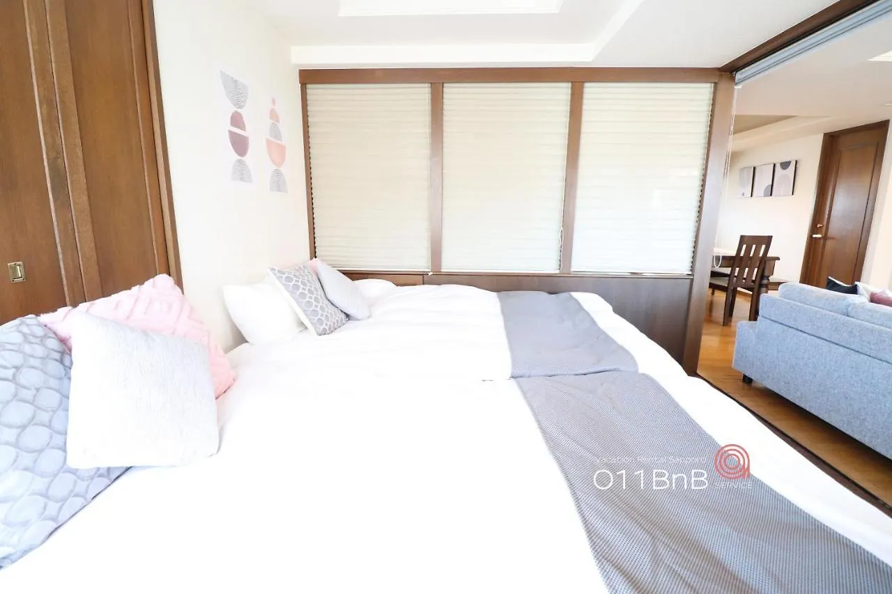 Nk Bld5F Sapporo 3Ldk 3Br 1 Floor 1 Room Apartment