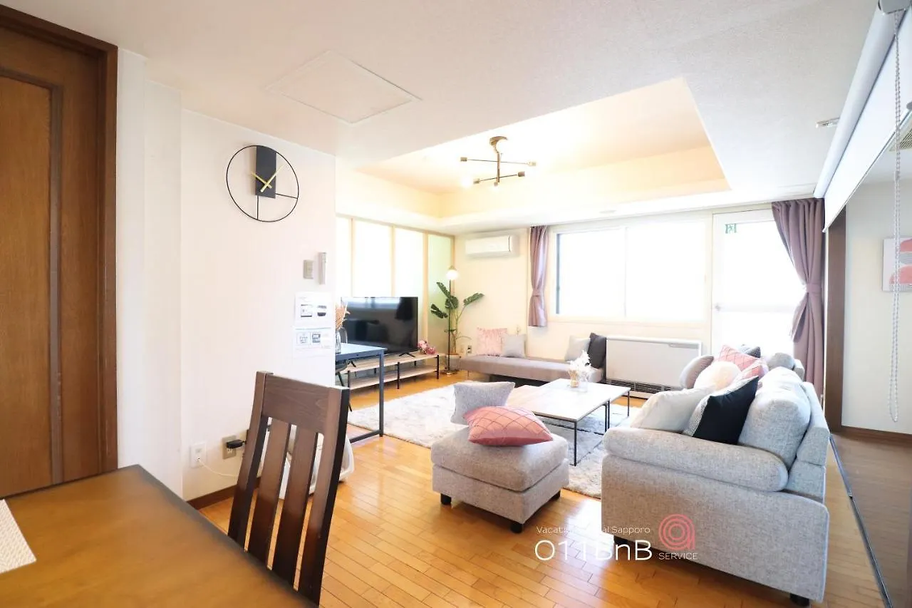 Nk Bld5F Sapporo 3Ldk 3Br 1 Floor 1 Room 0*,